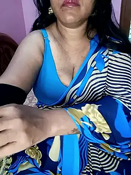 Snapshot of KannadaTamilTeluguBeauty chatting on 11-13-25, 01:26 KannadaTamilTeluguBeauty online show from 11-13-25, 01:26