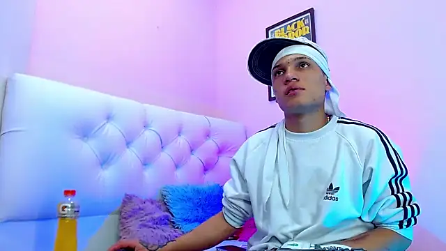 EL VENEZOLANO 22CM online show from 11-26-25, 04:13