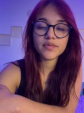 Daliila 11 online show from 11-13-25, 02:43