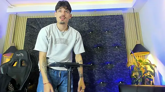 Iam Steven online show from 09-30-25, 04:39