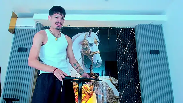 Iam Steven online show from 10-17-25, 12:52