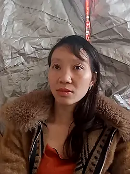 bonnie-00 online show from 11-18-25, 03:56