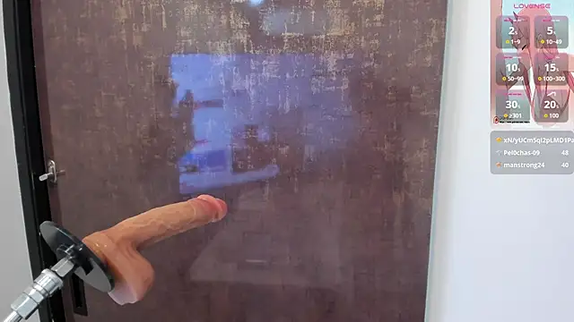 Snapshot of cherry_skinny_ chatting on 10-26-25, 03:45 cherry skinny online show from 10-26-25, 03:45