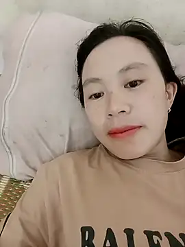 Snapshot of lyuyenkk chatting on 09-16-25, 12:33 lyuyenkk online show from 09-16-25, 12:33