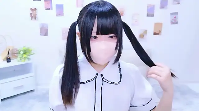 Snapshot of Nano_chan_ chatting on 09-21-25, 11:34 Nano chan online show from 09-21-25, 11:34