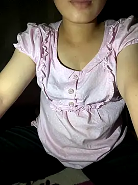 Snapshot of Van_xx chatting on 09-28-25, 08:09 Van xx online show from 09-28-25, 08:09