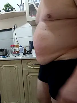 Snapshot of narrowboy chatting on 10-26-25, 11:16 narrowboy online show from 10-26-25, 11:16