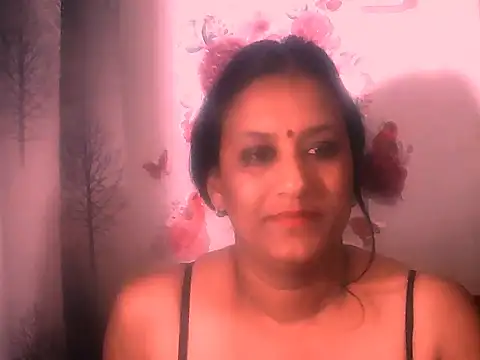 Indiansexyboobs18 online show from 10-30-25, 08:16