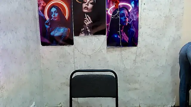 EmmaCat  online show from 02-26-26, 05:28