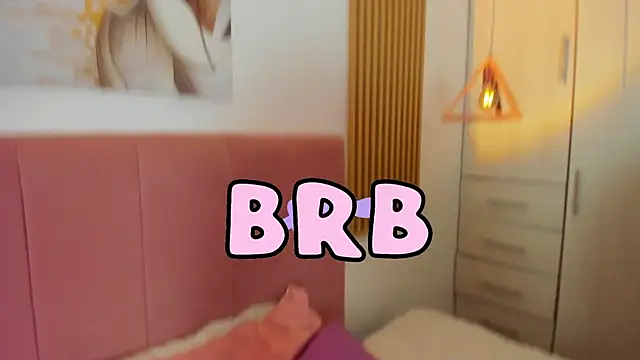 KoraRousee online show from 10-12-25, 03:44