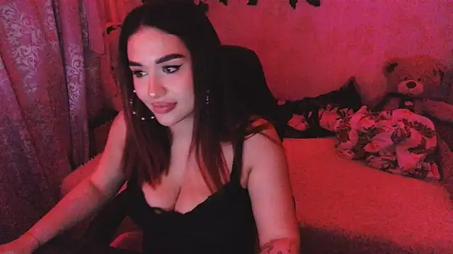 Snapshot of Amireth chatting on 10-14-25, 03:24 Amireth online show from 10-14-25, 03:24