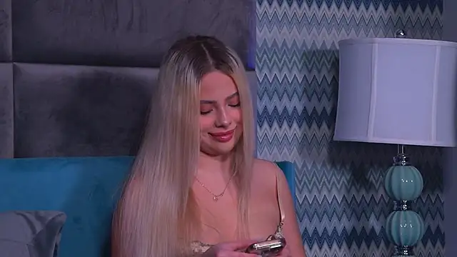 YssabelFox online show from 12-02-25, 02:45