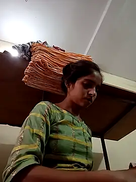 Saloni-Gupta online show from 10-03-25, 04:42