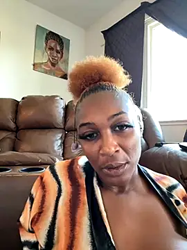 Snapshot of GoddessScott chatting on 09-27-25, 07:08 GoddessScott online show from 09-27-25, 07:08