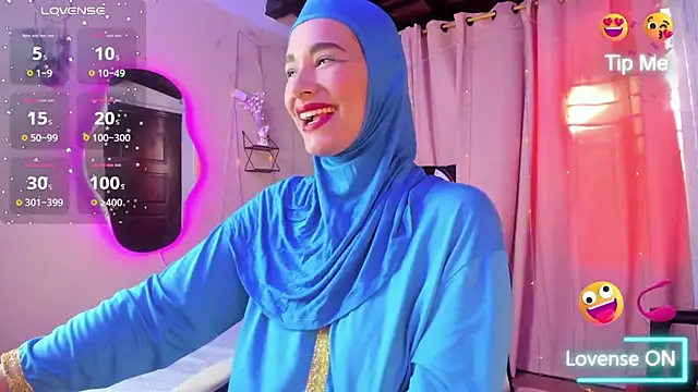 ShanaJamil online show from 10-30-25, 12:06