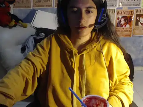 Snapshot of Neujuuken chatting on 10-25-25, 01:02 Neujuuken online show from 10-25-25, 01:02