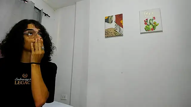 EthanBlackwoodd online show from 02-04-26, 08:36