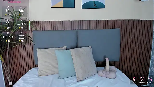 EmillyHarper  online show from 09-24-25, 03:43