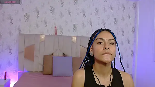 DAKOTA TAY1 online show from 10-10-25, 11:42