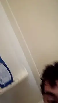 Snapshot of SecretNympho chatting on 10-25-25, 09:20 SecretNympho online show from 10-25-25, 09:20