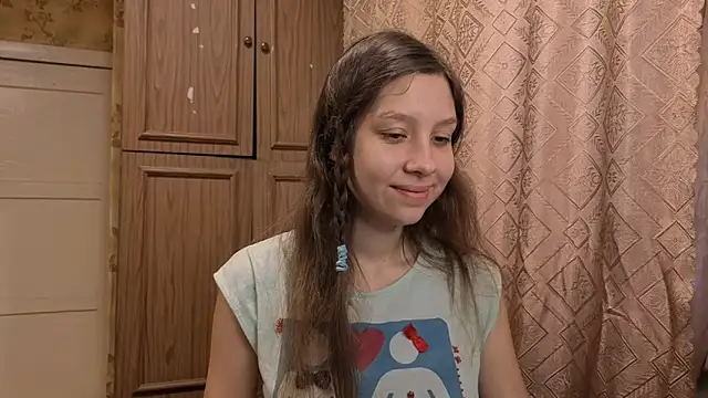 QutieDaSweet online show from 11-05-25, 02:11