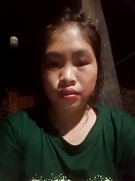 Snapshot of Luyen004 chatting on 09-24-25, 11:08 Luyen004 online show from 09-24-25, 11:08