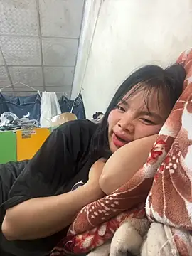 Snapshot of Han20252 chatting on 10-10-25, 07:18 Han20252 online show from 10-10-25, 07:18