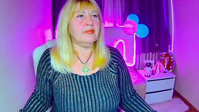 EmmaEllison online show from 10-07-25, 11:51