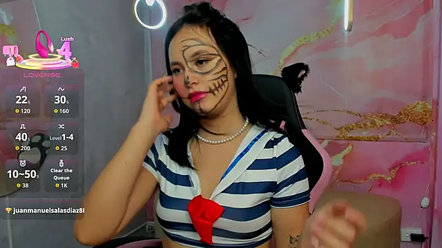 Snapshot of sofi__18_ chatting on 10-31-25, 05:58 sofi 18 online show from 10-31-25, 05:58