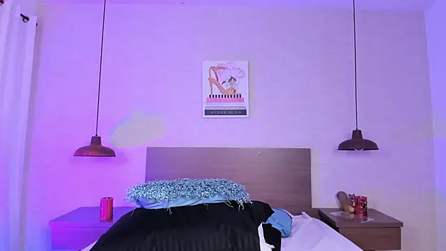 cloehill  online show from 11-19-25, 12:38