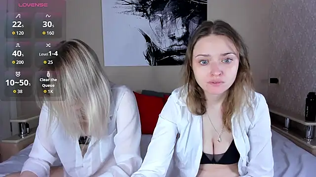 Snapshot of Linda_Bryant-Eva chatting on 10-24-25, 03:36 Linda Bryant-Eva online show from 10-24-25, 03:36