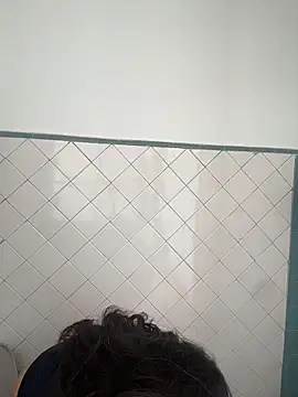 Snapshot of ROUSE_SINCLAIR chatting on 11-10-25, 07:35 ROUSE SINCLAIR online show from 11-10-25, 07:35