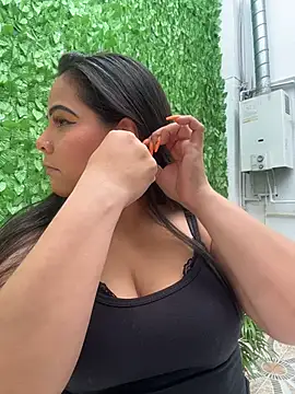 Snapshot of ROUSE_SINCLAIR chatting on 12-16-25, 07:41 ROUSE SINCLAIR online show from 12-16-25, 07:41