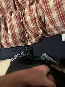 maxh08625 online show from 03-28-26, 04:50