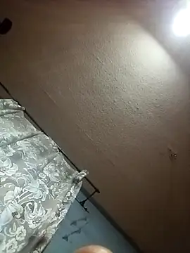 Jarektchurzewski online show from 12-15-25, 03:05