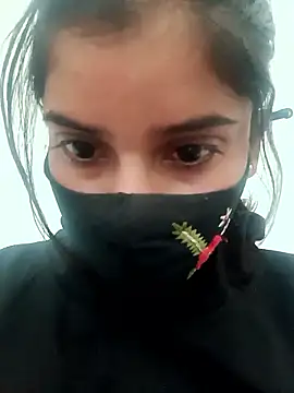 Aaisha-16 online show from 11-12-25, 01:50