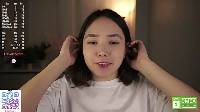 RenaeConnerley online show from 11-03-25, 03:41