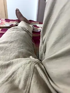 Snapshot of hornylonda139 chatting on 09-16-25, 07:04 hornylonda139 online show from 09-16-25, 07:04