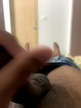 Snapshot of hornylonda139 chatting on 09-26-25, 12:09 hornylonda139 online show from 09-26-25, 12:09