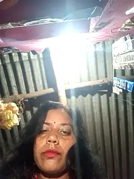 Snapshot of Hot_kadi83 chatting on 09-17-25, 09:16 Hot kadi83 online show from 09-17-25, 09:16