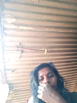 Snapshot of Hot_kadi83 chatting on 09-22-25, 06:04 Hot kadi83 online show from 09-22-25, 06:04