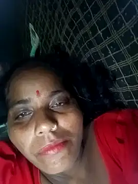 Snapshot of Hot_kadi83 chatting on 09-27-25, 06:02 Hot kadi83 online show from 09-27-25, 06:02