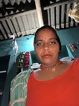 Snapshot of Hot_kadi83 chatting on 10-09-25, 03:21 Hot kadi83 online show from 10-09-25, 03:21