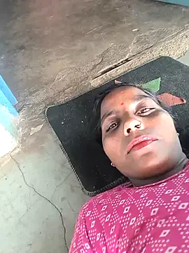 Snapshot of Hot_kadi83 chatting on 10-10-25, 06:56 Hot kadi83 online show from 10-10-25, 06:56