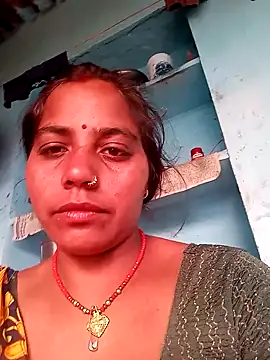 Snapshot of Hot_kadi83 chatting on 10-13-25, 01:16 Hot kadi83 online show from 10-13-25, 01:16