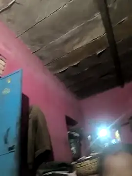 Snapshot of Hot_kadi83 chatting on 10-18-25, 06:19 Hot kadi83 online show from 10-18-25, 06:19