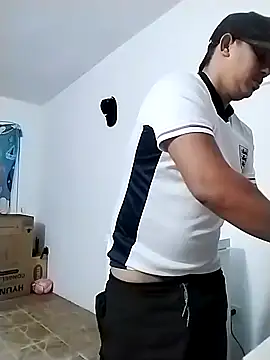 Alex man23 online show from 11-01-25, 04:36