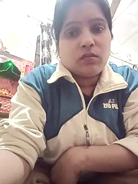 aliya-jaan71 online show from 12-19-25, 04:03