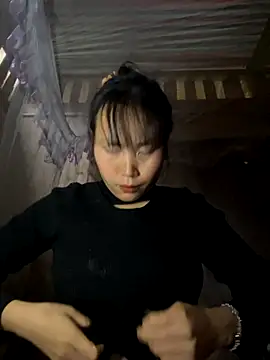 huong-18 online show from 12-04-25, 07:17