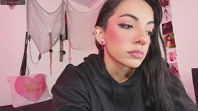 agathaaiko6 online show from 12-03-25, 12:51